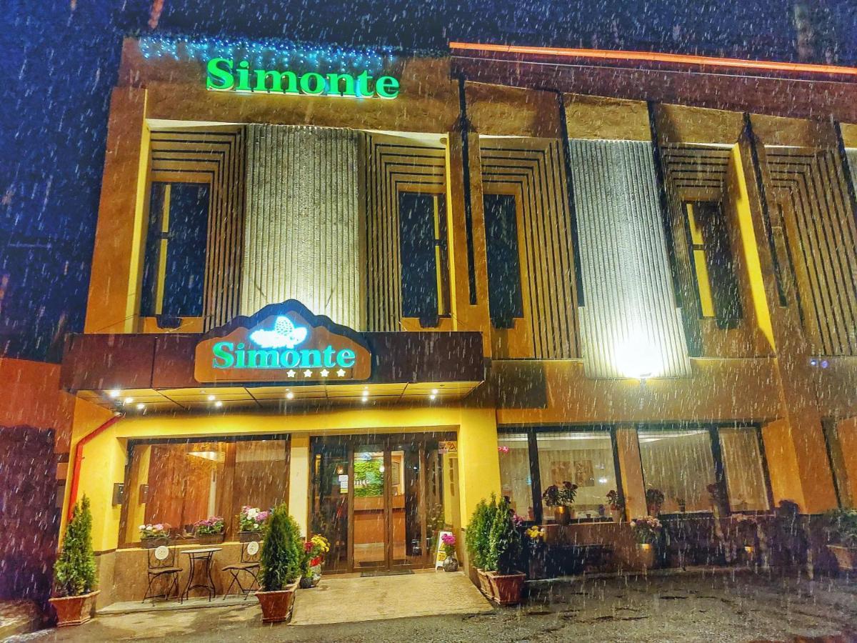 Готель Vila Simonte Пояна-Брашов Екстер'єр фото